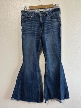 Ariat REAL Denim Sz 29 Short Dark Wash Denim Bell Bottom Jeans Western Festival